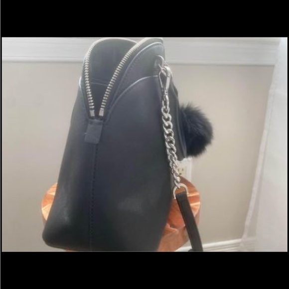 Michael Kors purse - Picture 2 of 3